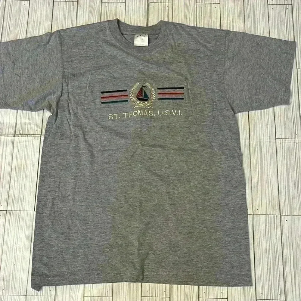 Vintage 90’s Logo St. Thomas TShirt
